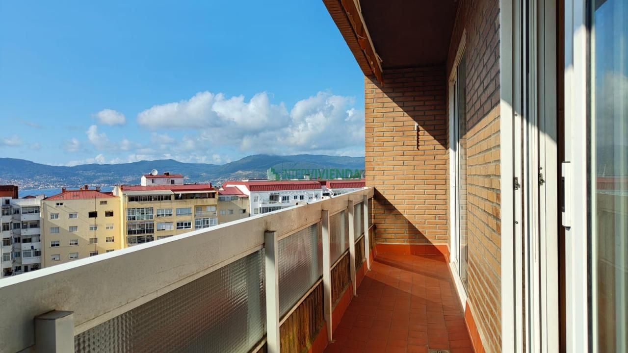 Exterior view of Duplex for sale in Vigo   with Heating, Parquet flooring and Terrace