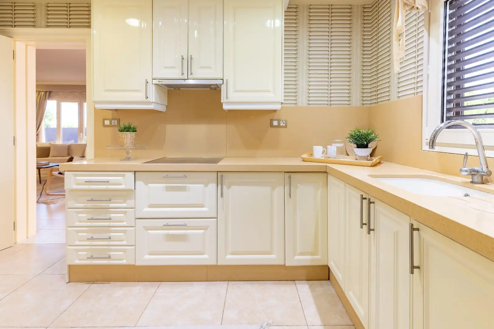 Cocina de Casa o chalet en venta en Chilches / Xilxes con Aire acondicionado, Jardín privado y Terraza