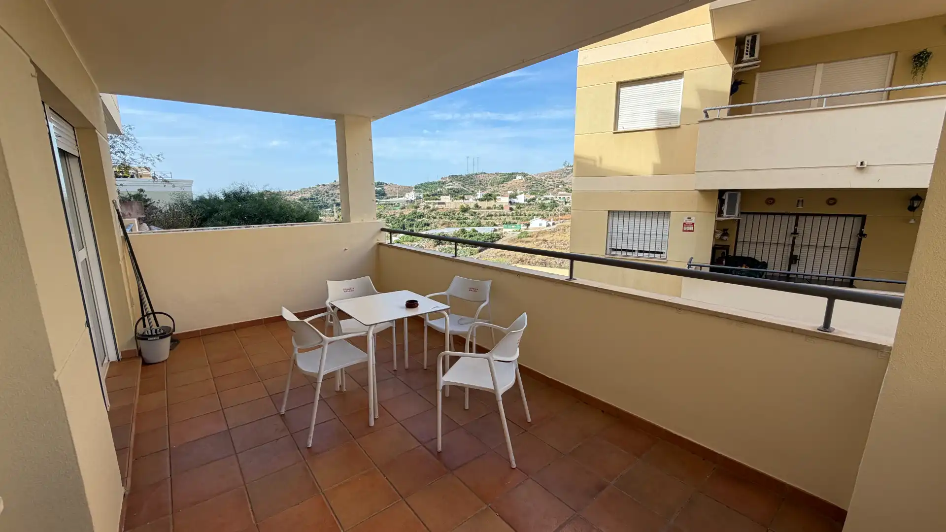 Flat with terrace for sale in Calle Mirador de la Dehesa 6, imagen 2