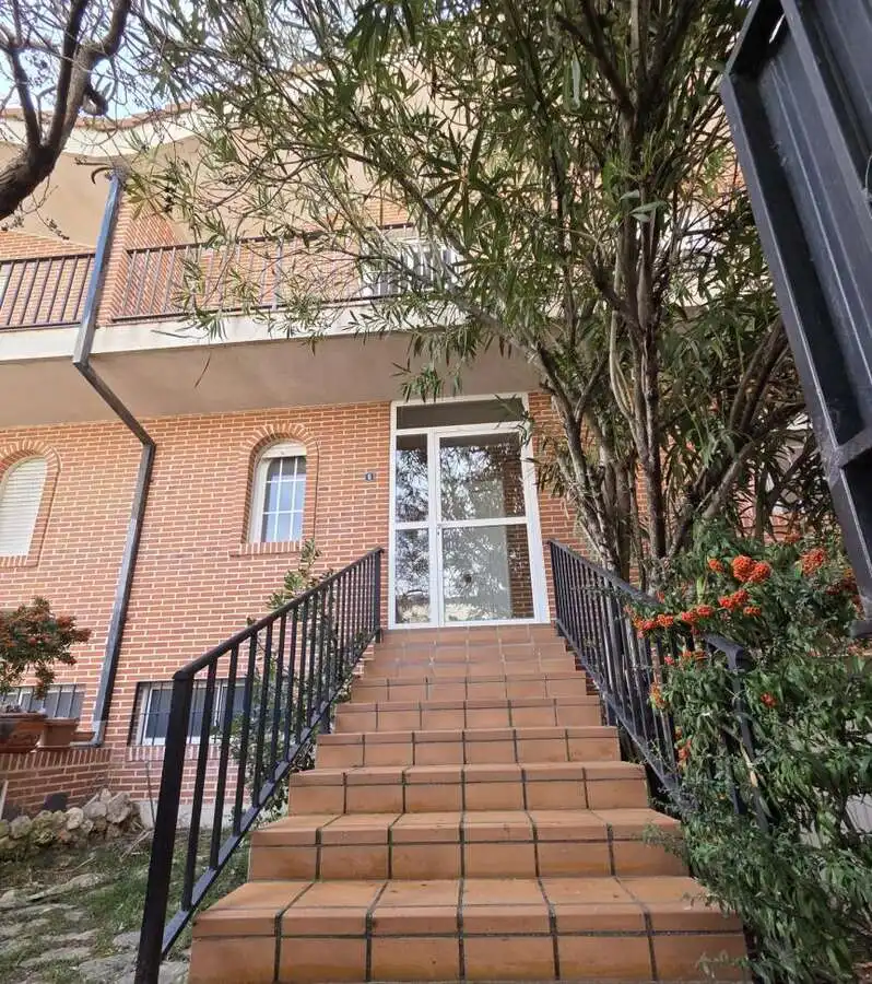Reihenhaus zum Verkauf in Medina del Campo, imagen 2