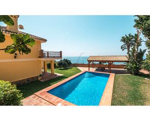 Garden of House or chalet for sale in Benalmádena