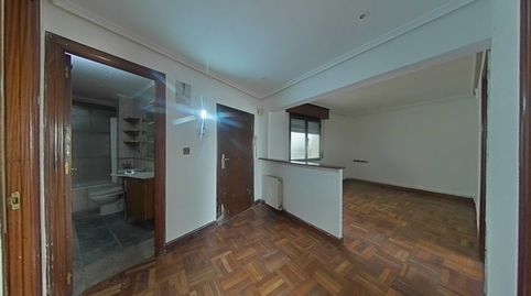 Foto 2 de Apartamento en venta en Galizia, Centro - Ariz - Uribarri, Basauri