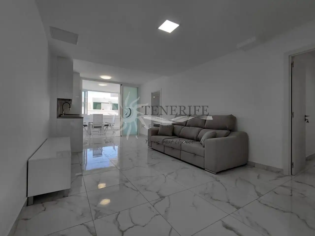 Sala de estar de Planta baja en venta en Arona con Aire acondicionado, Terraza y Amueblado
