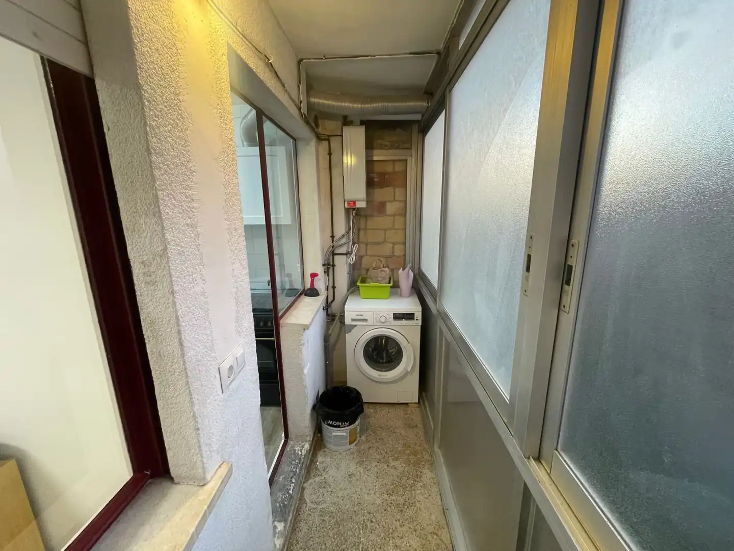 Kitchen of Flat for rent in Valencia  with Air Conditioner, Heating and Terrace