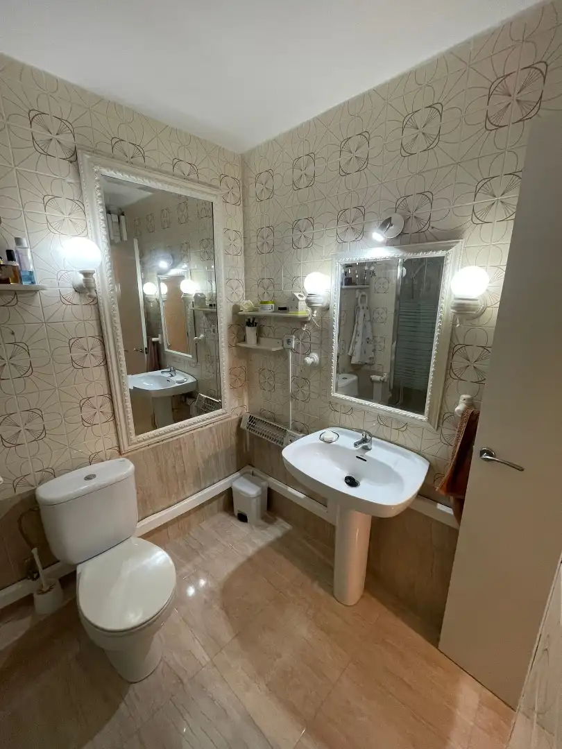 Wohnung zur Miete in Carrer dels Caputxins, 27, Nou Eixample Sud