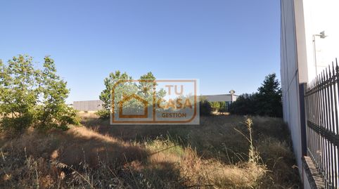 VENTA PARCELA DE 911M2. EN EL POLÍGONO DE MALPARTIDA DE CÁCERES USO INDUSTRIAL.