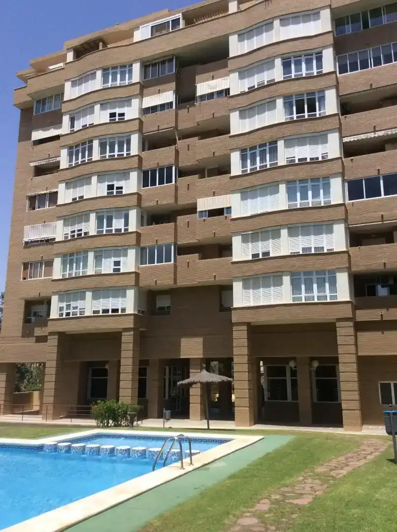Vista exterior de Apartament de lloguer en Playa de San Juan - El Cabo de las Huertas