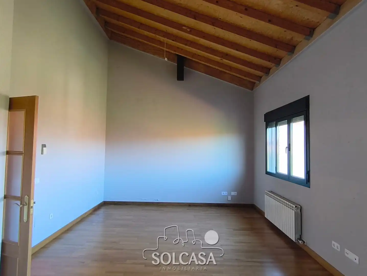 Sala de estar de Casa o chalet en venta en Renedo de Esgueva con Calefacción, Jardín privado y Parquet