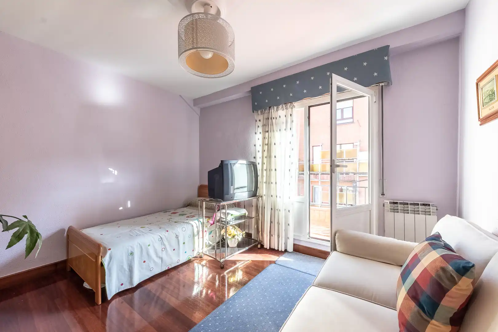 Habitación de Piso en venta en Bilbao  con Calefacción, Terraza y Amueblado