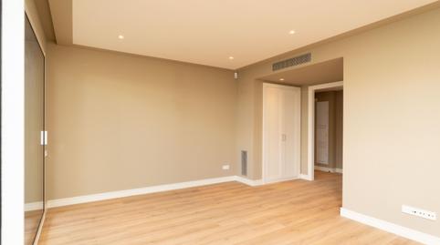 Foto 3 de Piso de alquiler en  Rda. Jean Monnet 230-238, Sabadell, 230-, Can Gambús, Sabadell