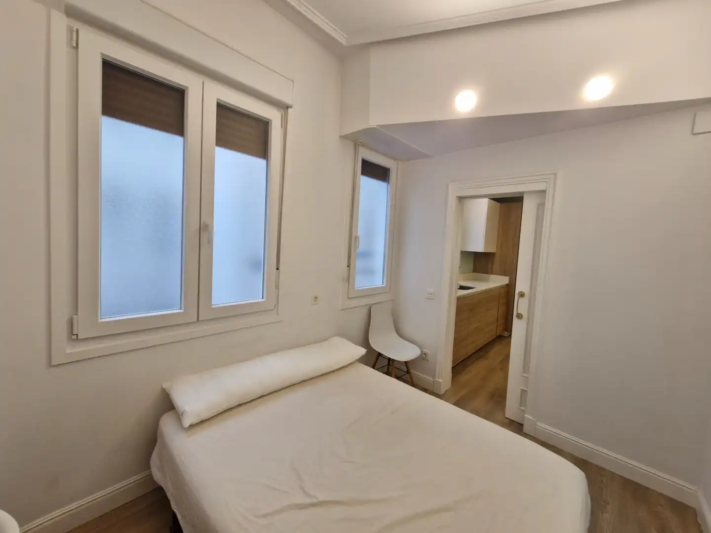Bedroom of Flat for rent in Bilbao   with Heating, Parquet flooring and Furnished