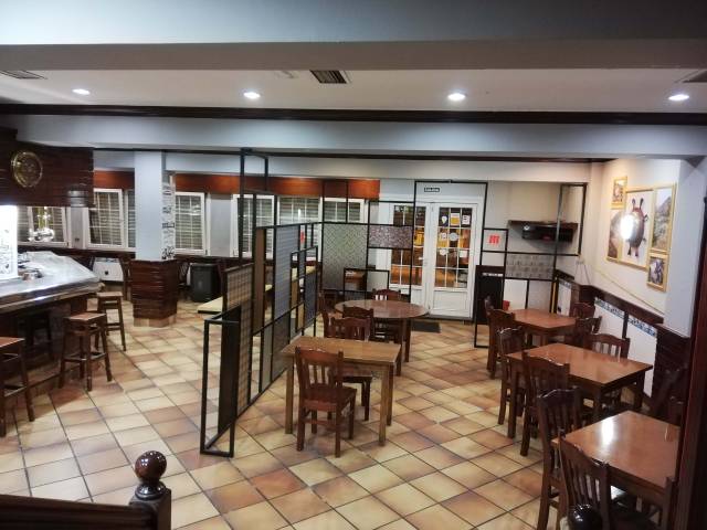 Local comercial en Alquiler en Plaza Haritzalde en Zierbena