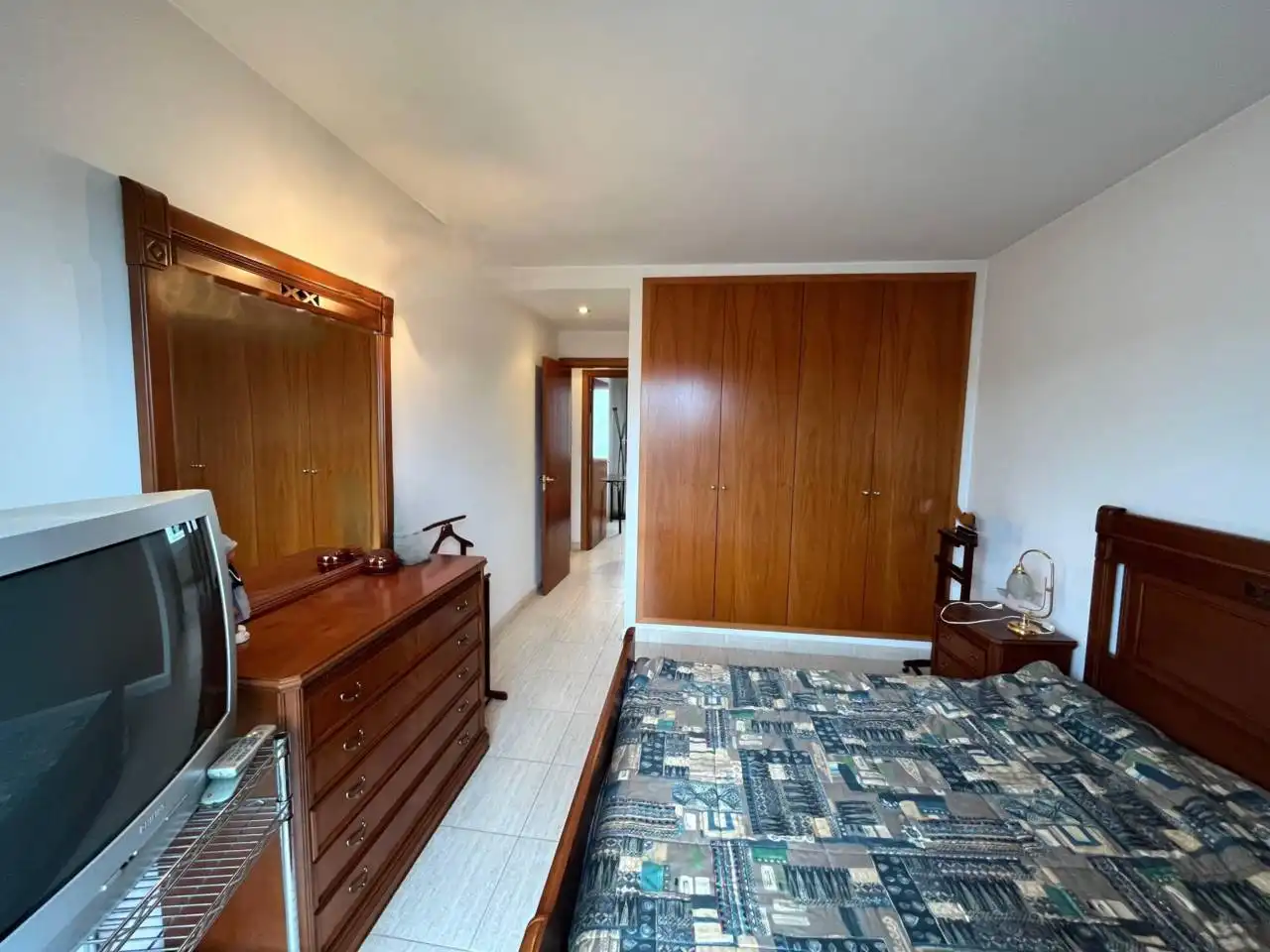 Habitación de Piso en venta en Girona con Calefacción, Terraza y Amueblado