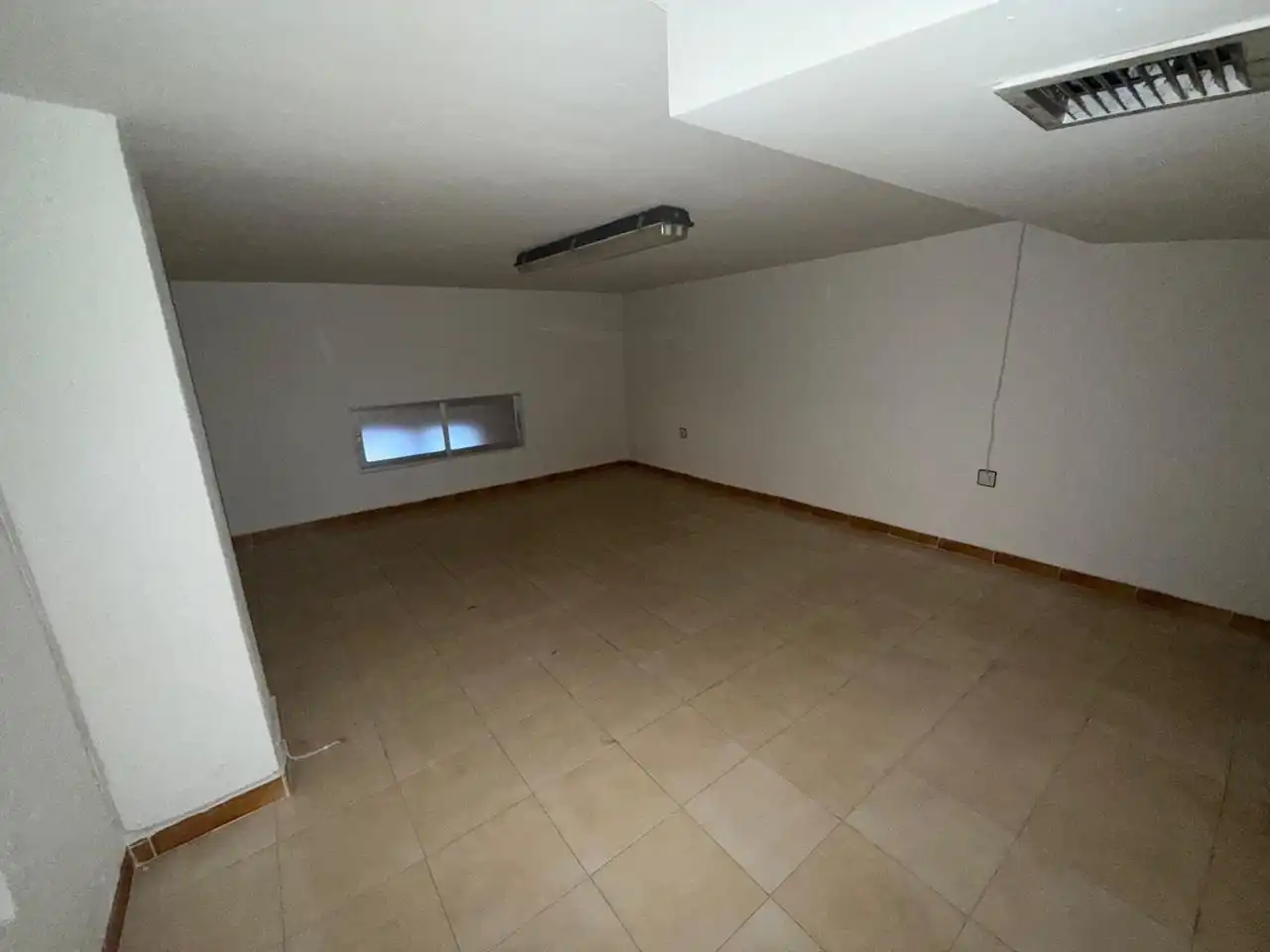 Local de alquiler en Ávila