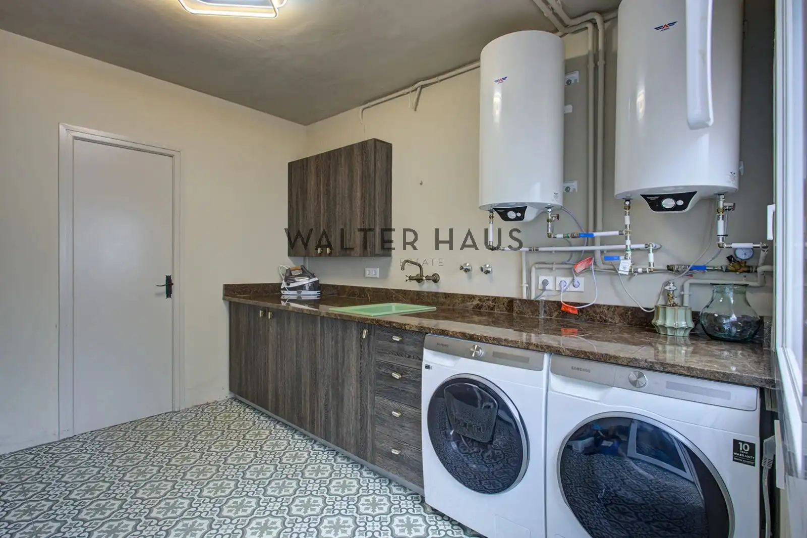 Chalet con piscina en venta en Carrer del Ripollès, imagen 59