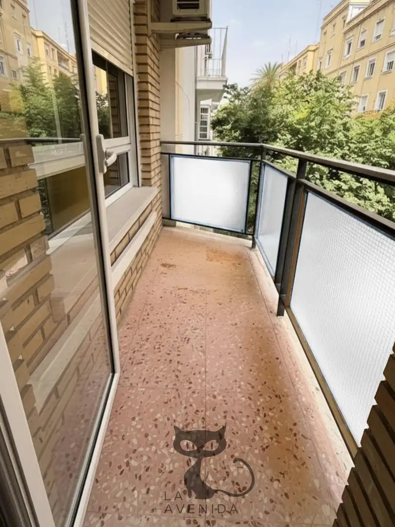 Terrasse von Wohnungen zum Verkauf in Valencia mit Klimaanlage, Terrasse und Balkon