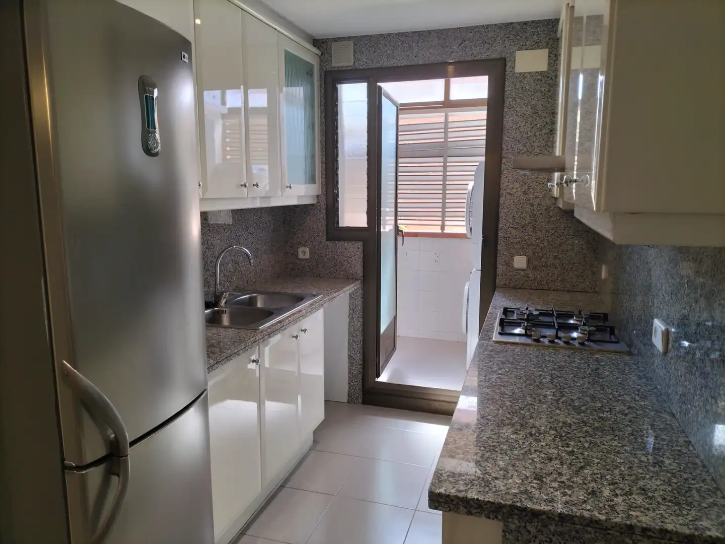 Kitchen of Ground floor for rent in Castelldefels  with Air Conditioner, Heating and Private garden
