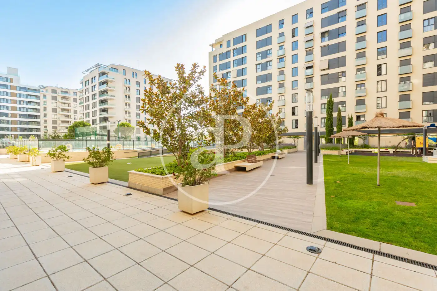 Terraza de Piso en venta en Madrid con Aire acondicionado, Calefacción y Jardín privado