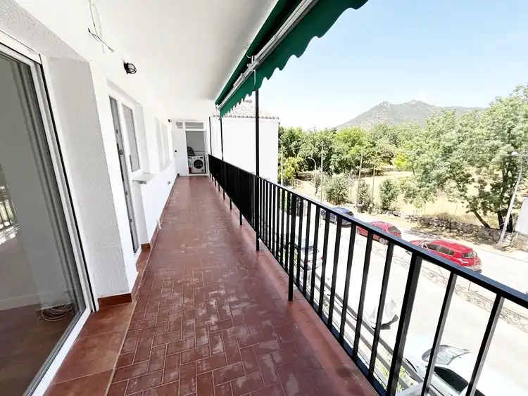 Terrace of Flat for rent in Hoyo de Manzanares  with Heating, Private garden and Parquet flooring