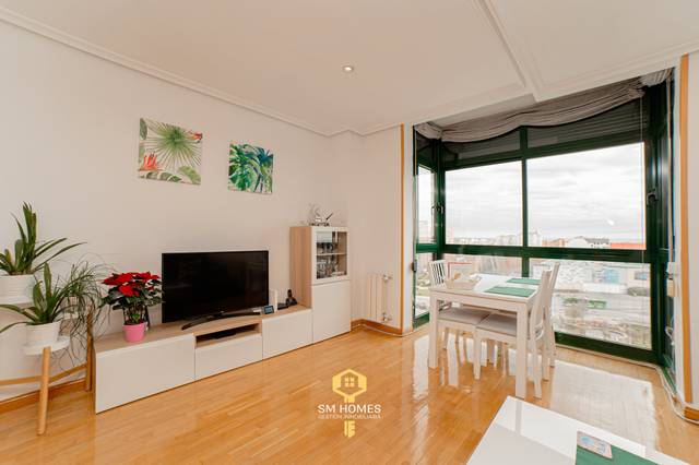 Piso en Venta en Calle de Nicolás Salmerón en Pueblo Nuevo