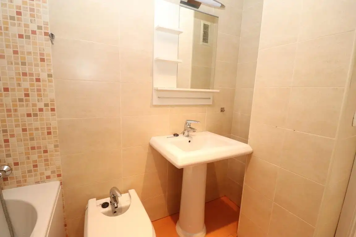 Bany de Àtic de lloguer en Alhaurín El Grande amb Terrassa