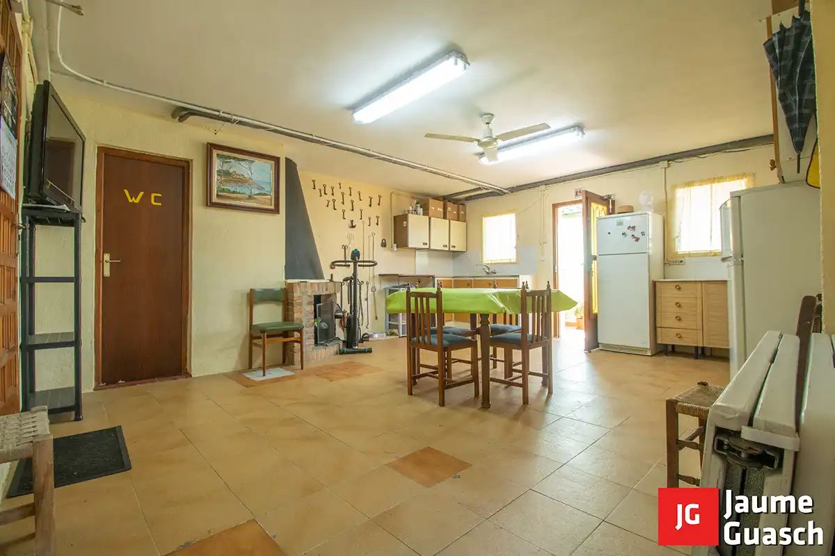 Cocina de Casa adosada en venta en Torredembarra con Aire acondicionado, Calefacción y Jardín privado