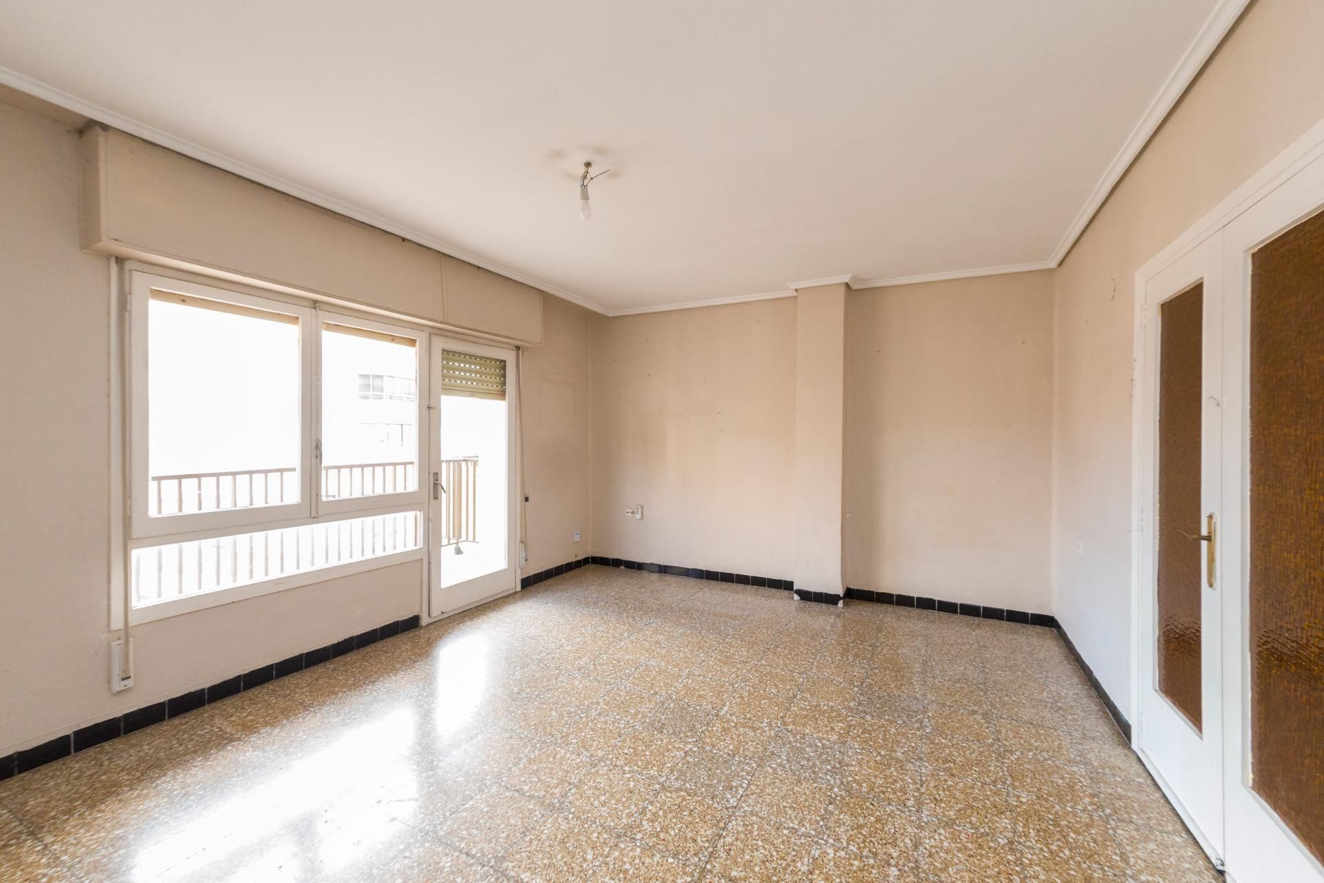 Living room of Flat for sale in Castellón de la Plana / Castelló de la Plana  with Terrace and Balcony