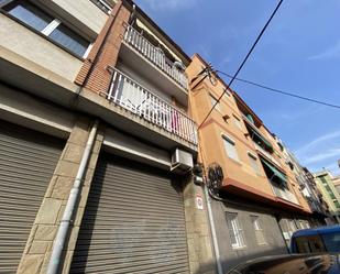 Exterior view of Premises for sale in Mollet del Vallès  with Air Conditioner