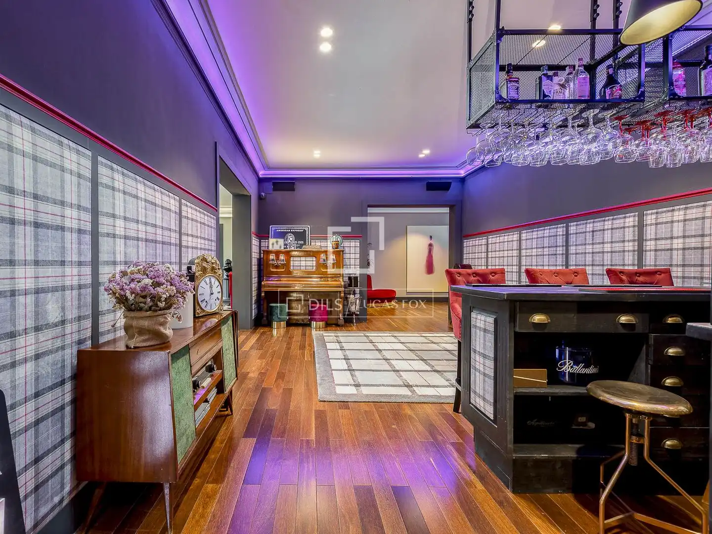 Piso en venta en Barcelona con Aire acondicionado, Calefacción y Parquet
