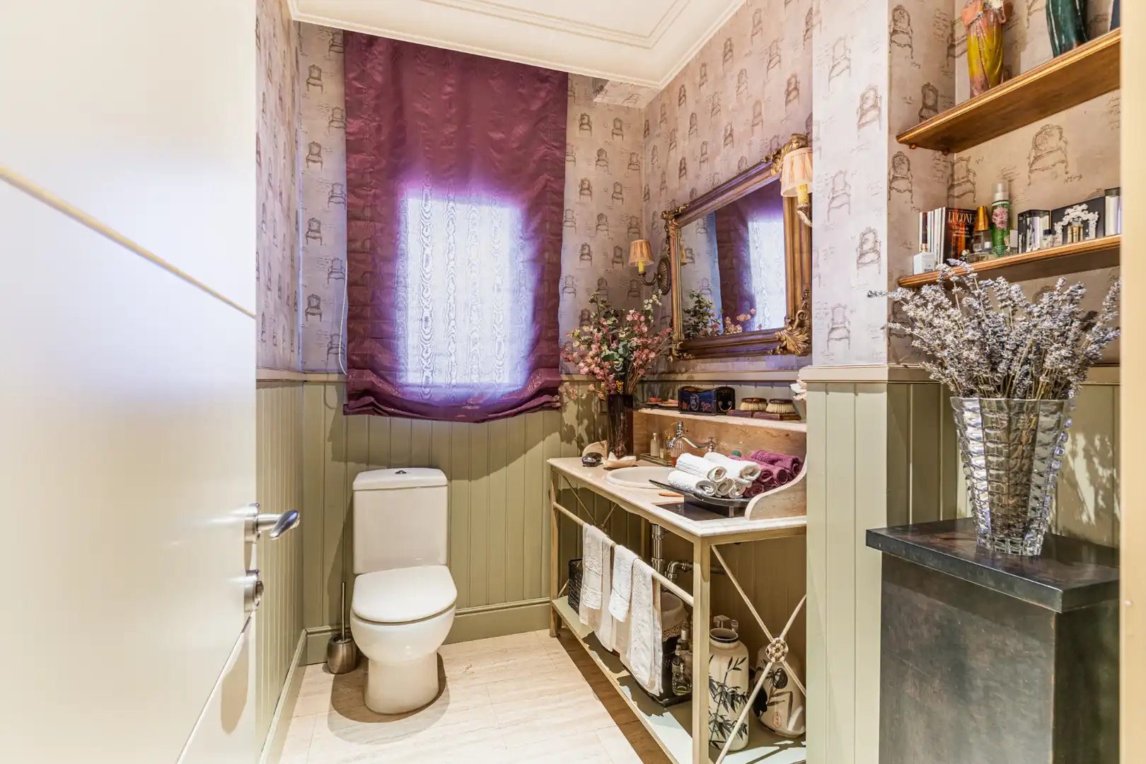 Baño de Casa o chalet en venta en Majadahonda con Aire acondicionado, Calefacción y Jardín privado