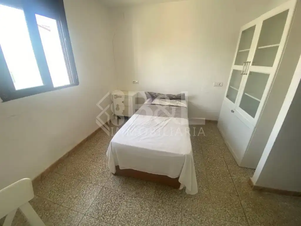 Habitación de Casa o chalet en venta en Zalamea la Real con Terraza y Amueblado