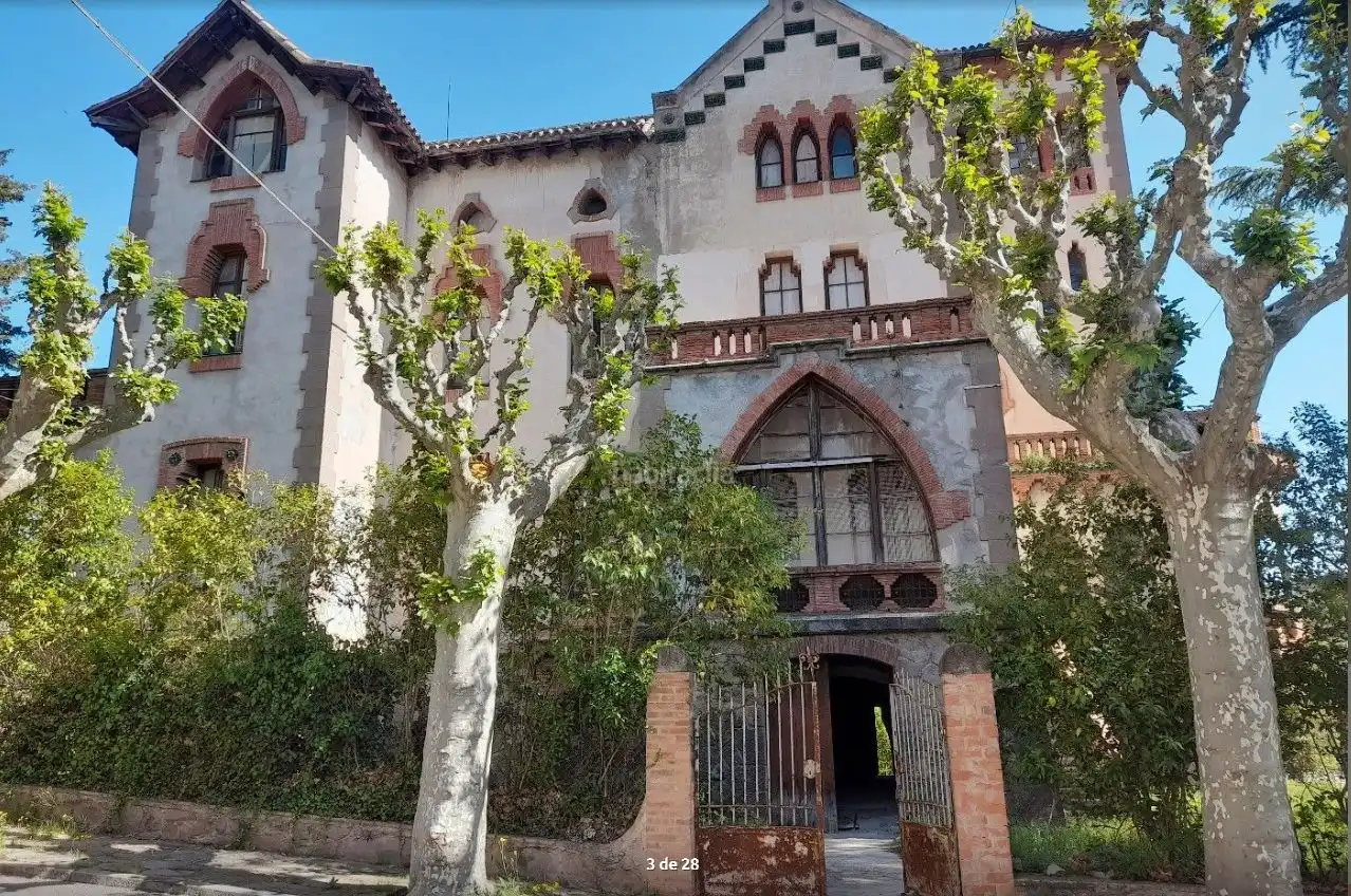 Exterior view of Buildings for sale in Gironella