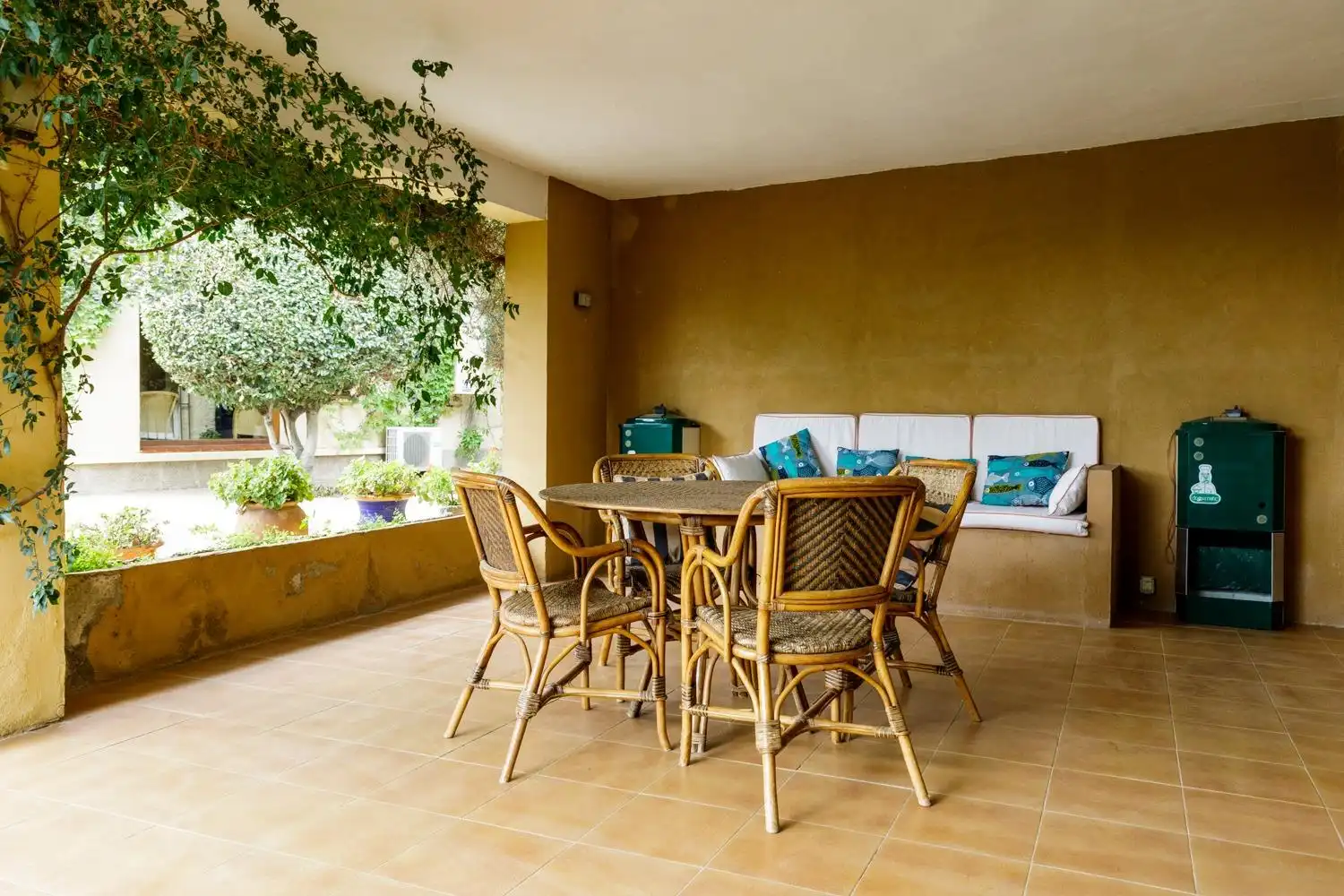 Terrassa de Casa o xalet en venda en Zaragoza amb Aire condicionat, Calefacció i Jardí privat