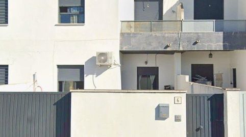 SE VENDE CASA OKUPADA en Calle Ramón Vila Jiménez Nº 6 Carrión de los Céspedes Sevilla, imatge 2