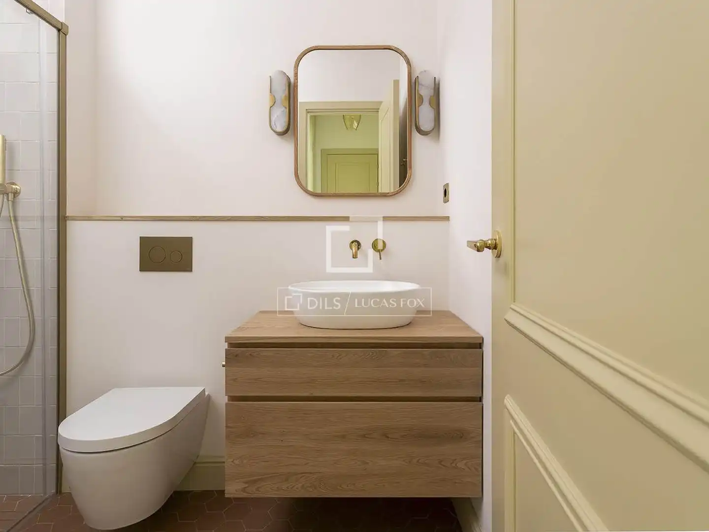 Bathroom of Flat for sale in Barcelona  with Air Conditioner, Heating and Parquet flooring