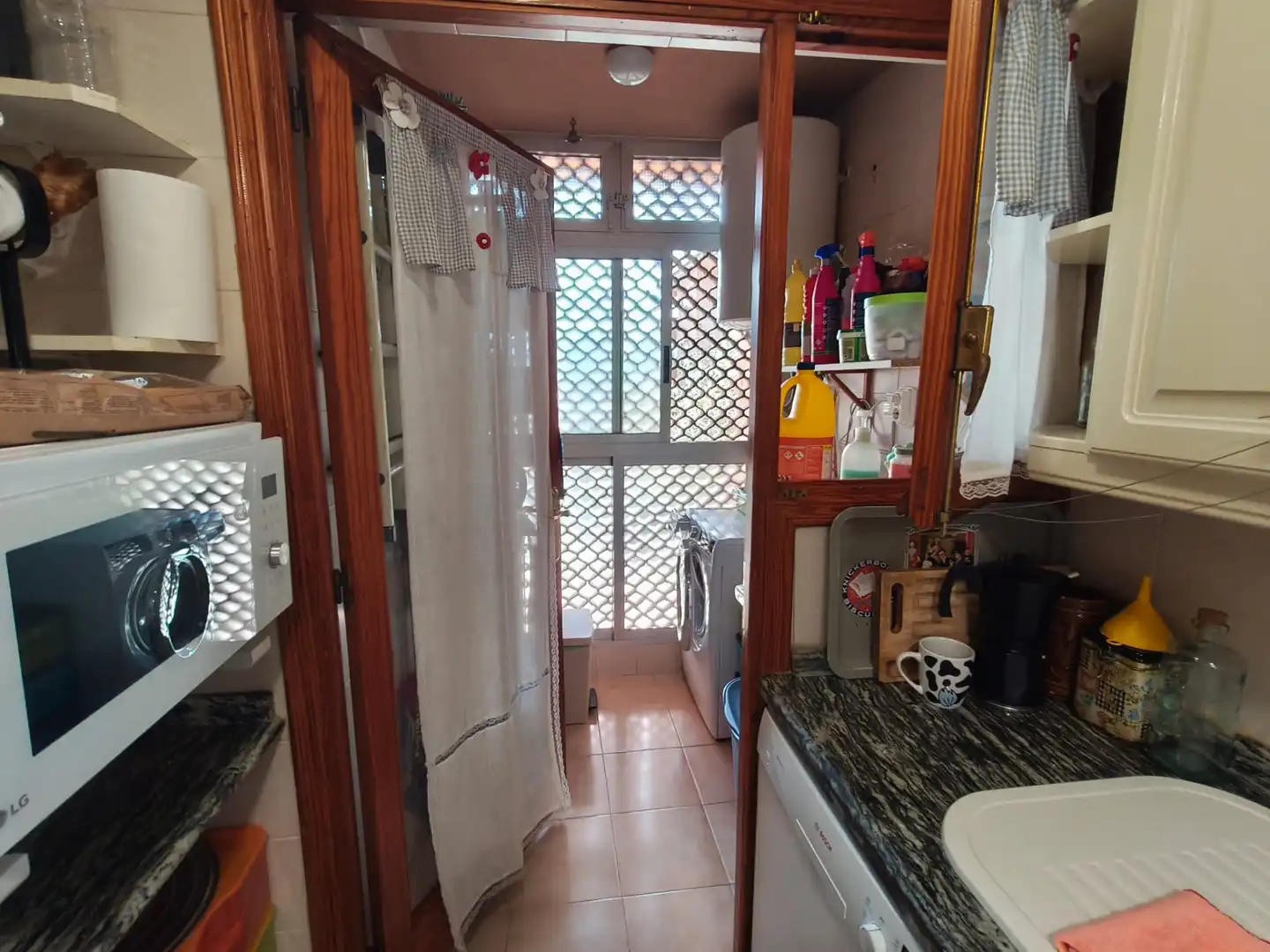 Cocina de Casa o chalet en venta en Sant Joan d'Alacant con Terraza, Trastero y Piscina comunitaria