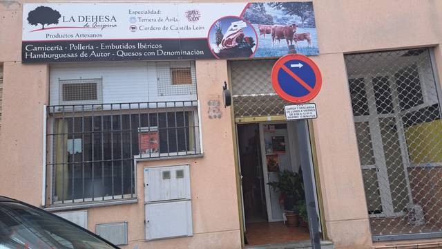 Local comercial en Alquiler en Calle Quejigo, 12 en Quijorna