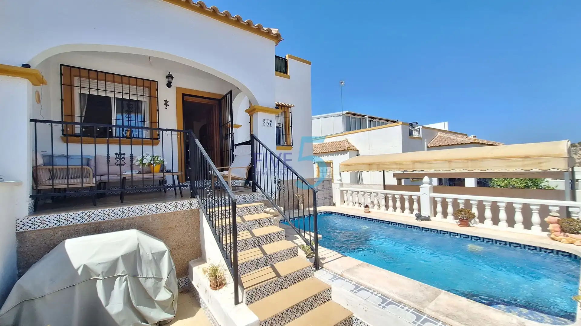 Maison mitoyenne avec terrasse à vendre à San Fulgencio
