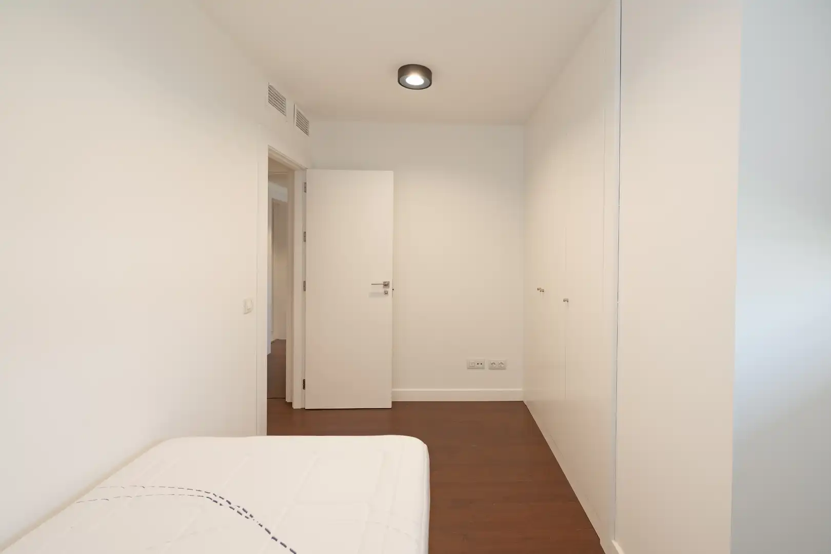 Habitación de Ático en venta en Málaga con Aire acondicionado, Calefacción y Terraza