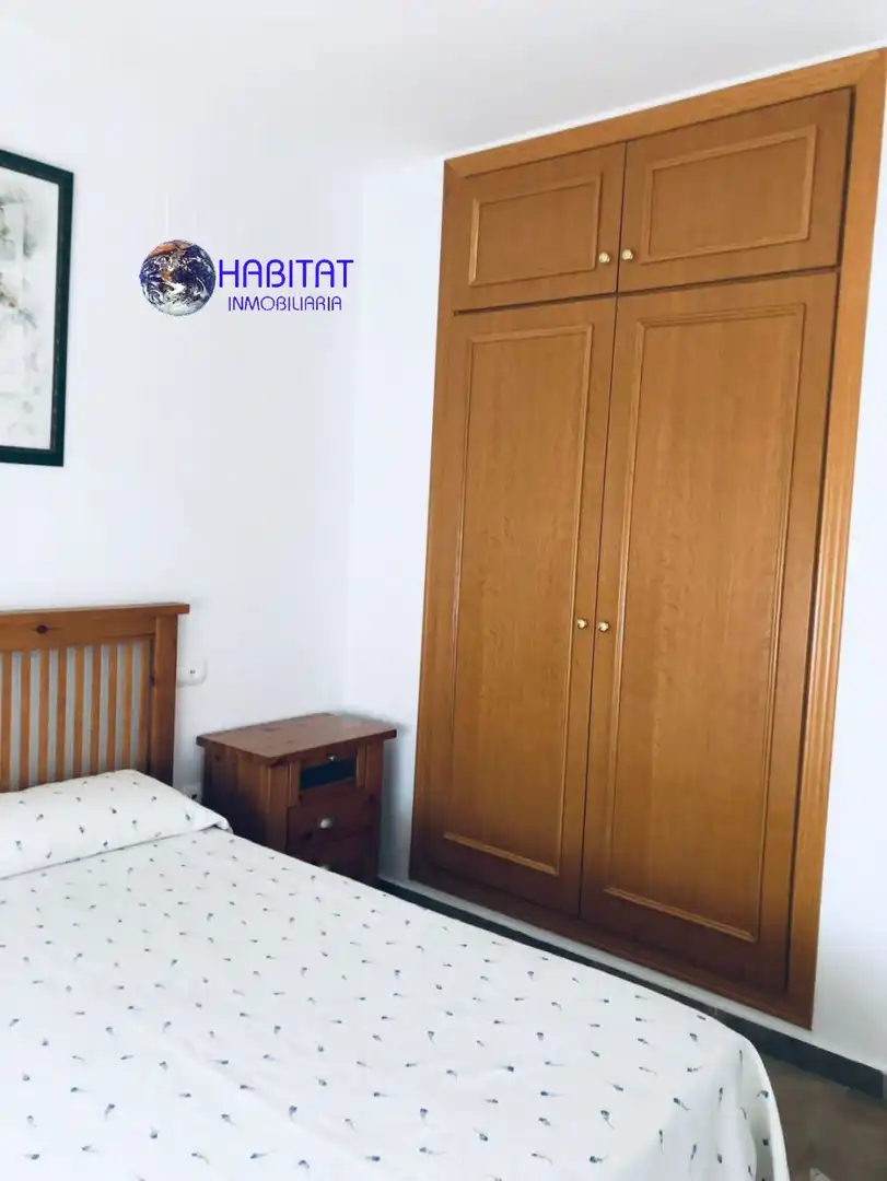 Schlafzimmer von Wohnung zur Miete in Granada mit Klimaanlage, Heizung und Terrasse