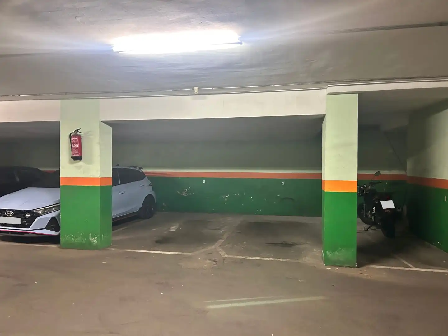 Parkplatz von Garage zur Miete in Barcelona
