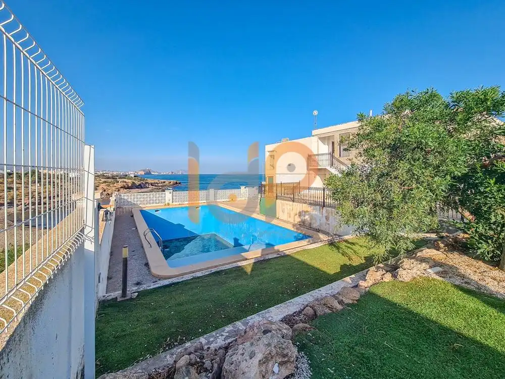 Piscina de Casa o chalet en venta en Águilas con Aire acondicionado, Jardín privado y Trastero