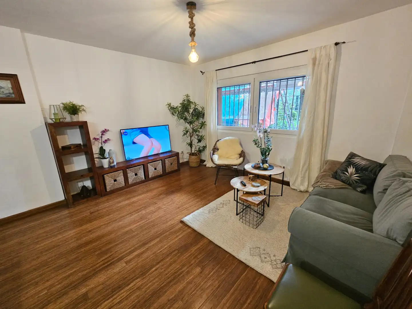 Sala de estar de Piso en venta en Alcalá de Henares con Calefacción y Amueblado