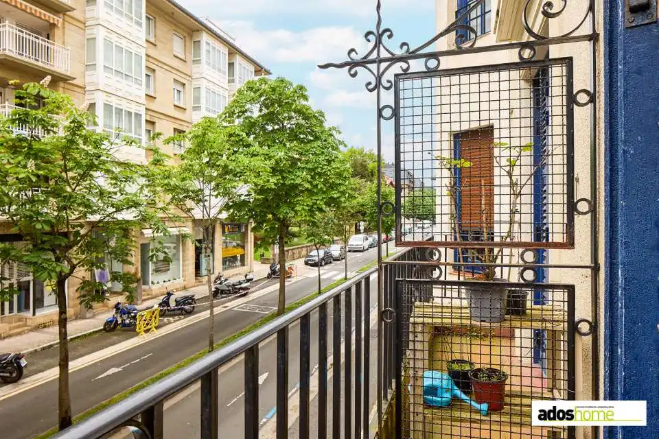 Terraza de Piso en venta en Zarautz con Balcón