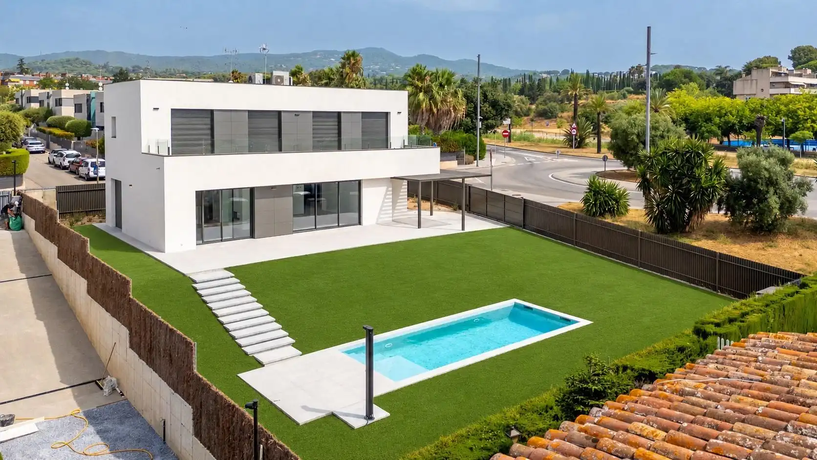 Casa amb piscina en venda a Calle MENORCA