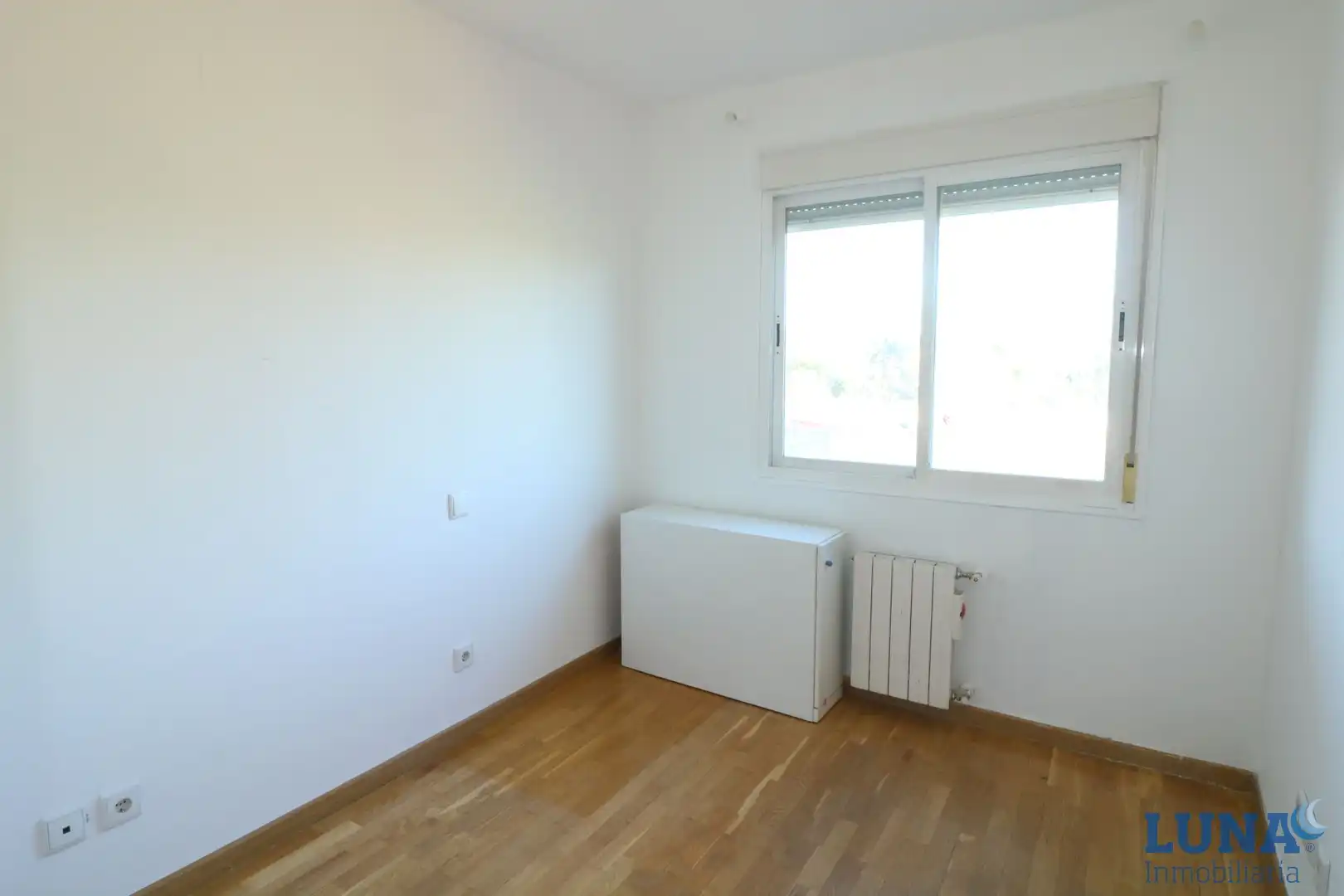 Schlafzimmer von Dachboden zum Verkauf in Pozuelo de Alarcón mit Klimaanlage, Heizung und Parkett