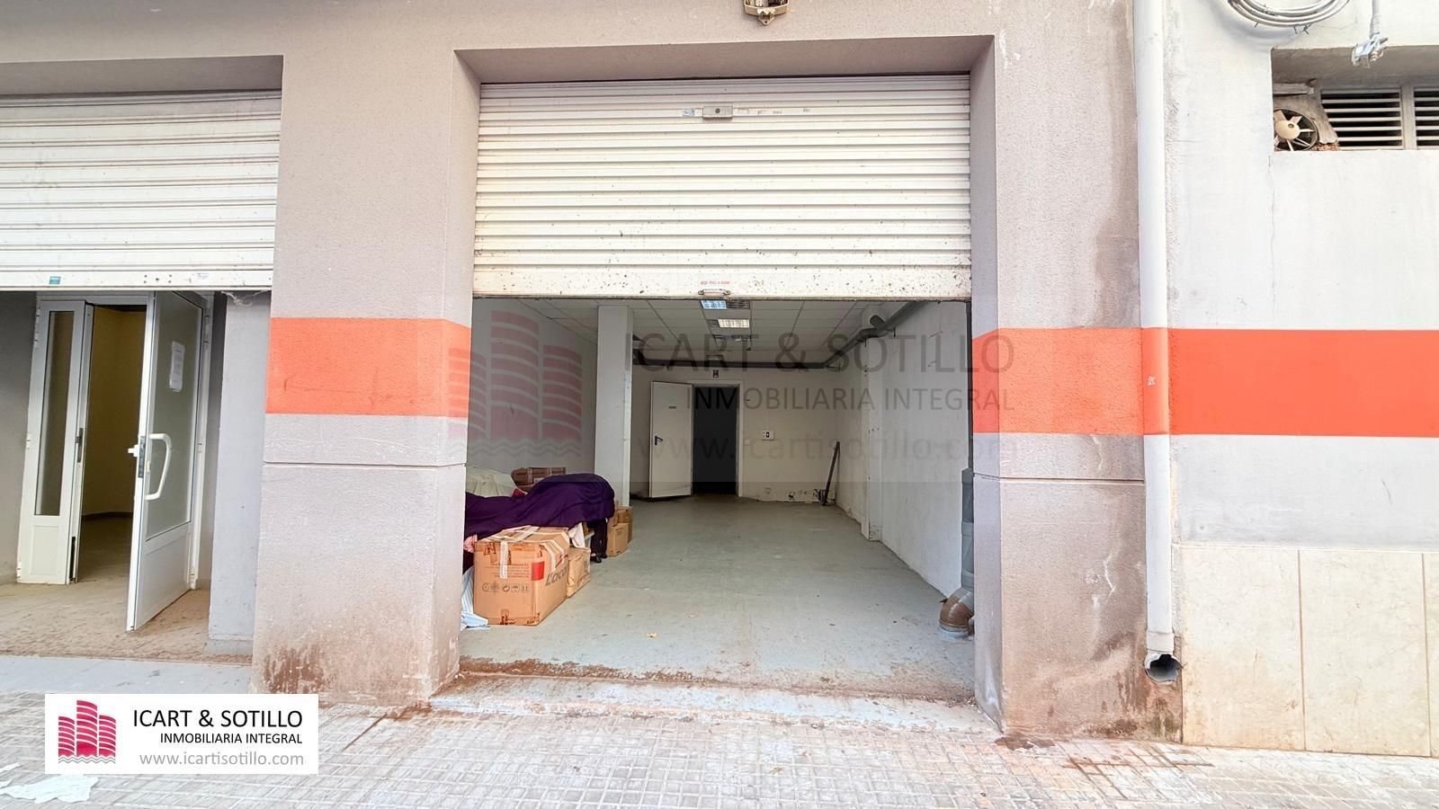 Premises to rent in Vinaròs  with Air Conditioner