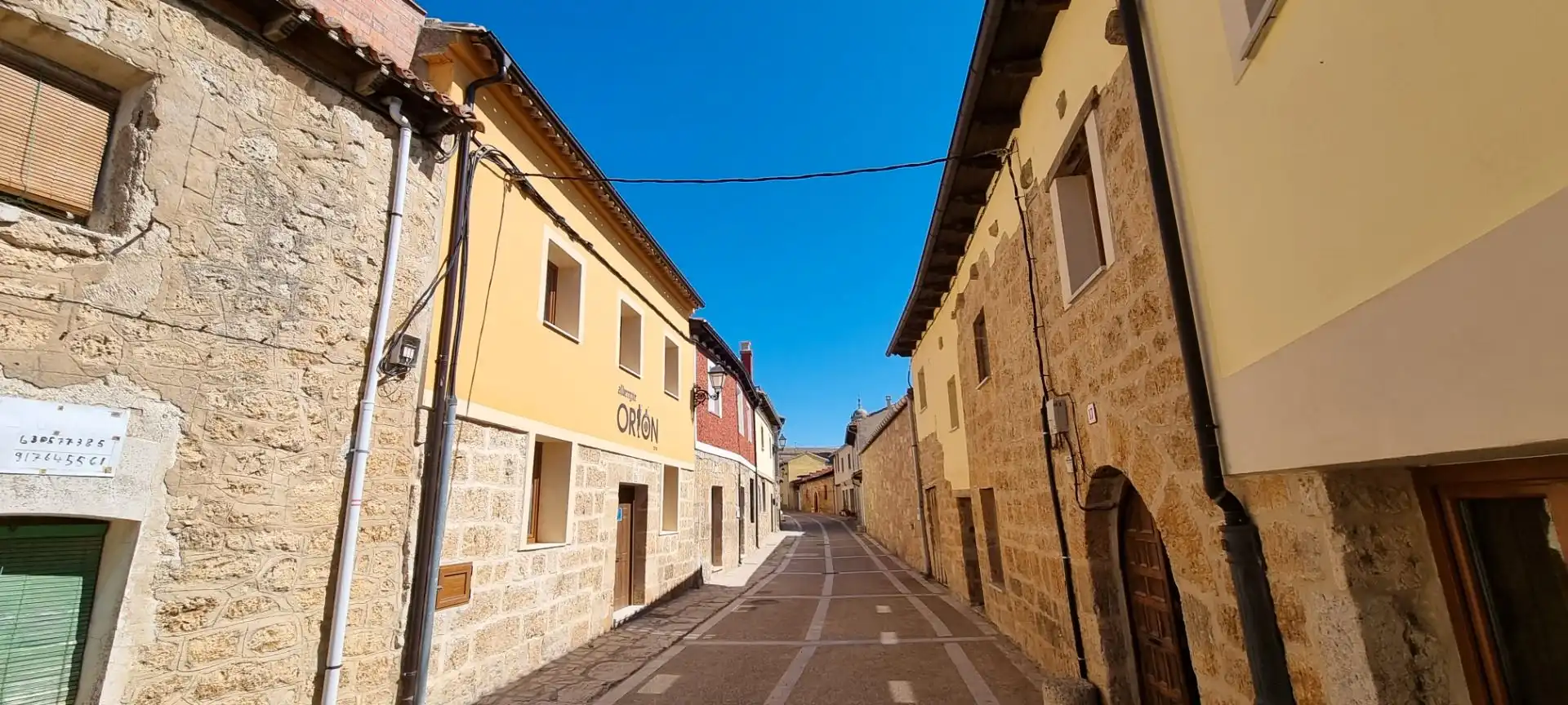 Vista exterior de Casa o chalet en venta en Castrojeriz con Calefacción, Jardín privado y Terraza