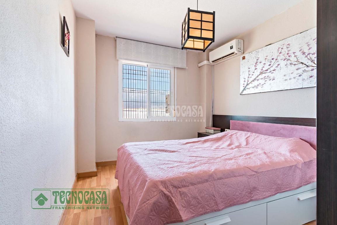 Bedroom of Flat for sale in Roquetas de Mar