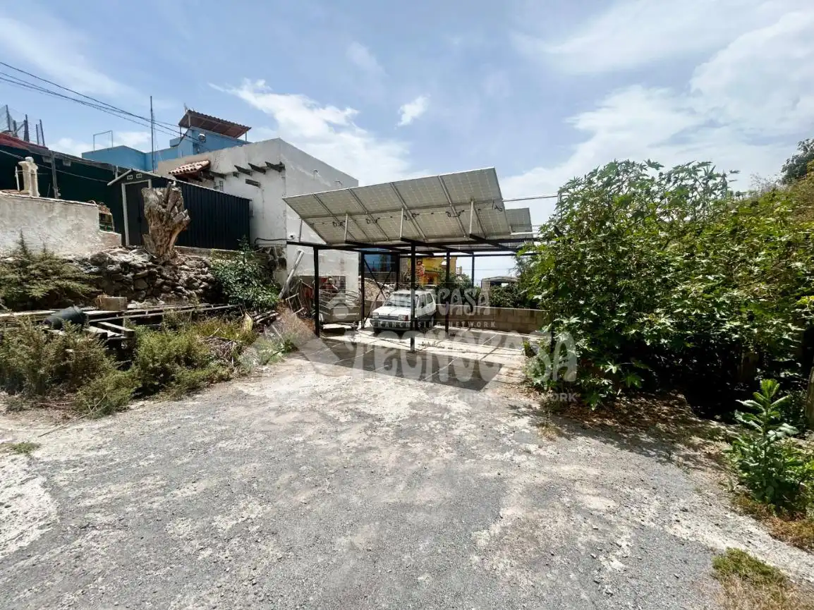 Parking de Finca rústica en venta en Güímar con Amueblado